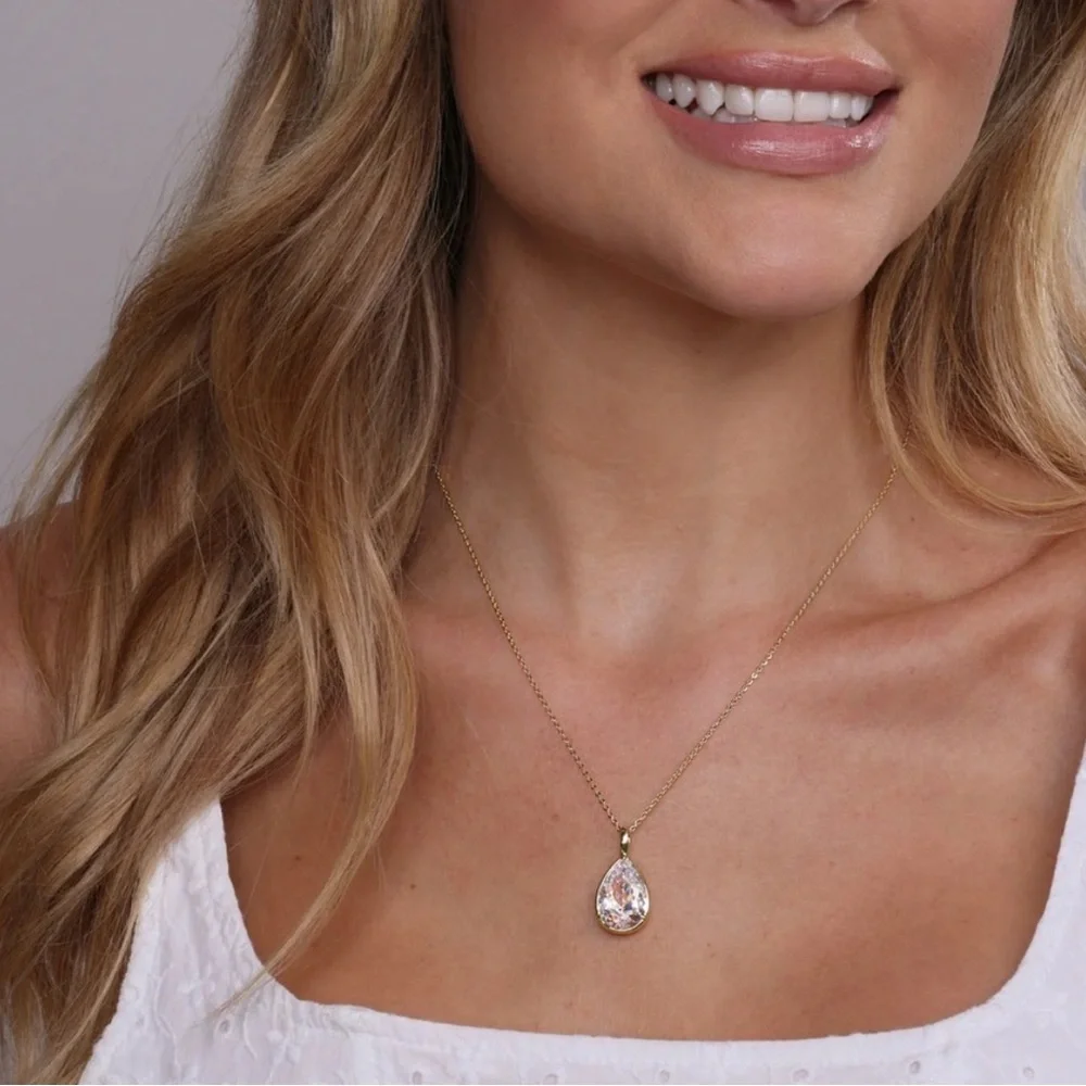 Melinda Maria “She’s So Stunning” Teardrop Necklace in Gold - Picture 2 of 3